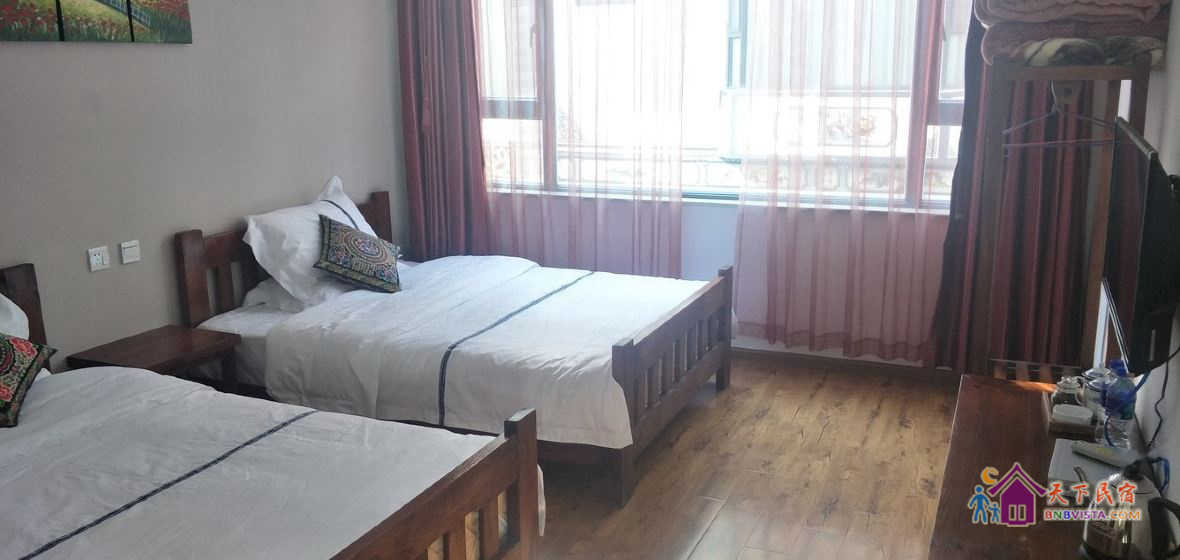 温馨家庭房(无窗)