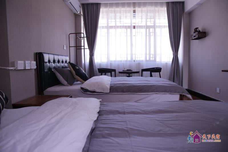 工业复古风双床房