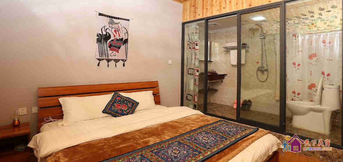 (月)观景木屋大床房