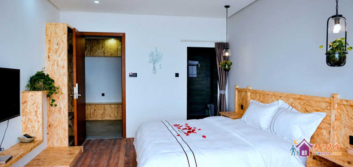 下关风无敌海景大床房