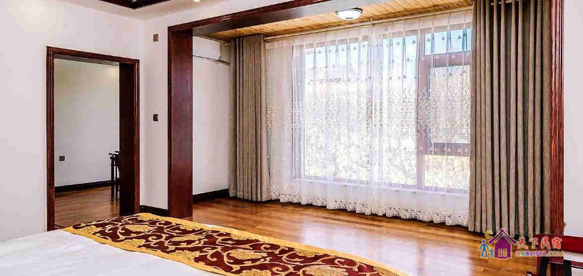 流辉堂豪华套房