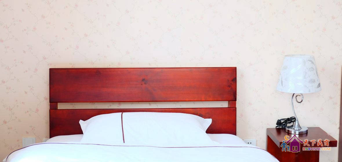 水里庭院家庭房