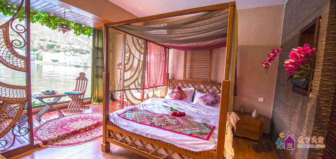 小城故事海景大床房