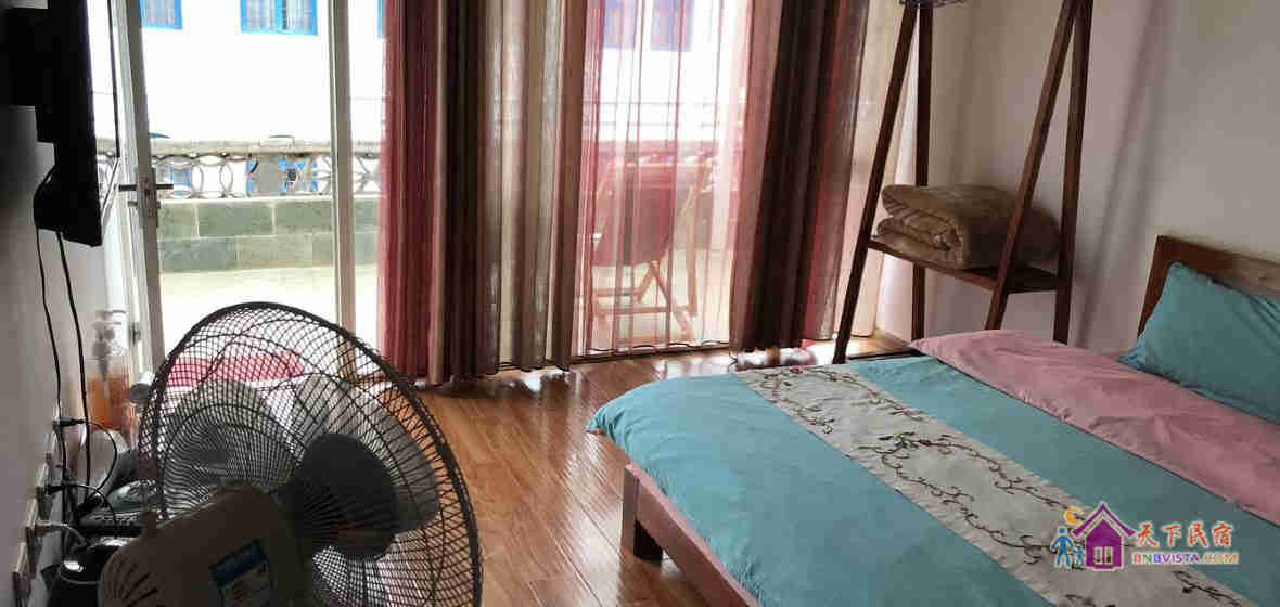 温馨大床房