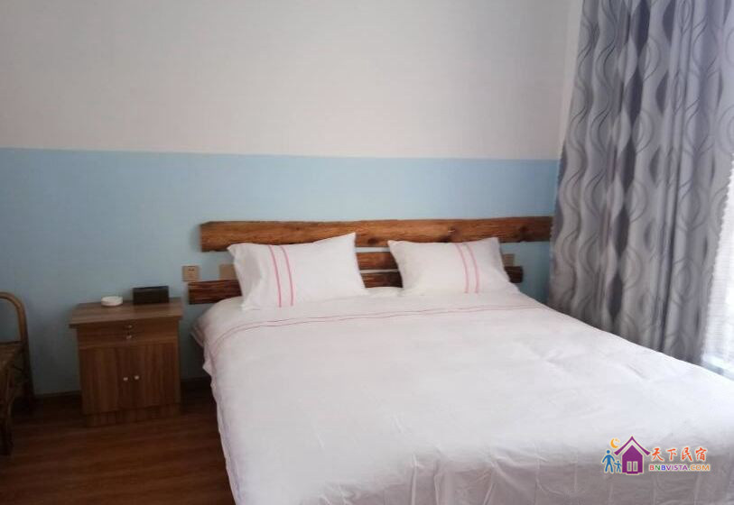 舒适大床房