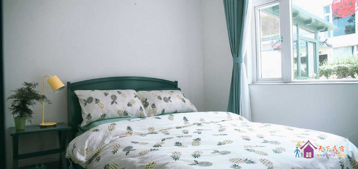 花园三室一厅套房