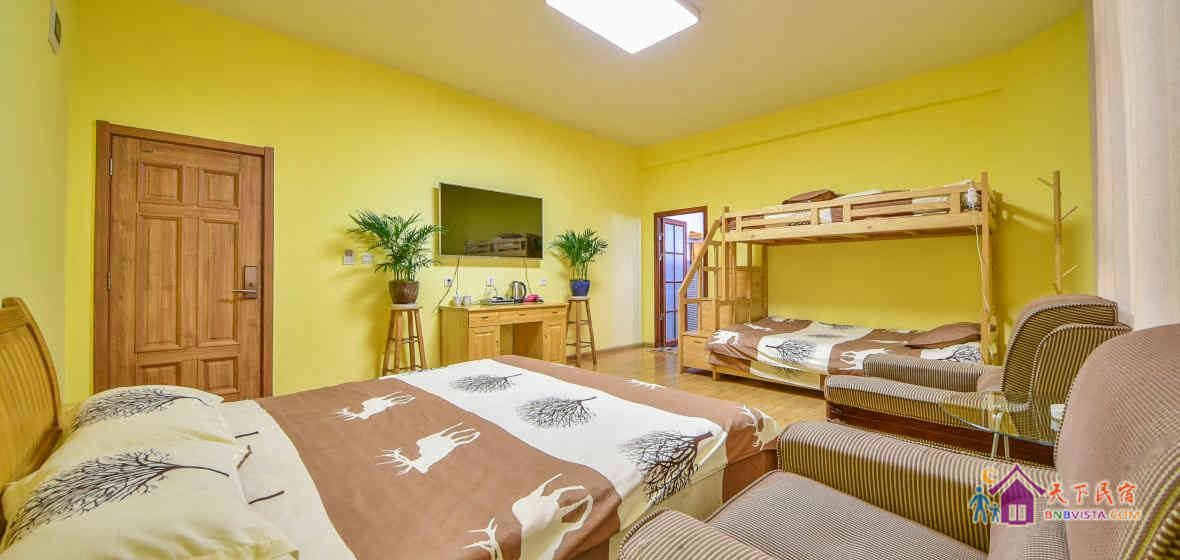 阳光花园家庭间