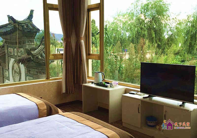 1楼韩式豪华标间