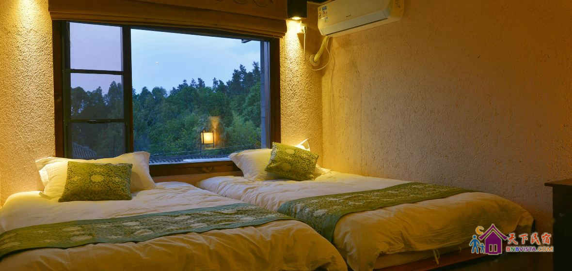 二楼榻榻米双床房