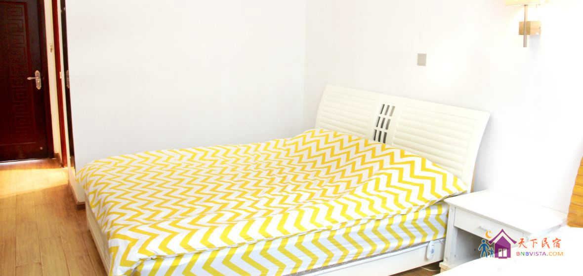 北极·阳光简欧家庭房