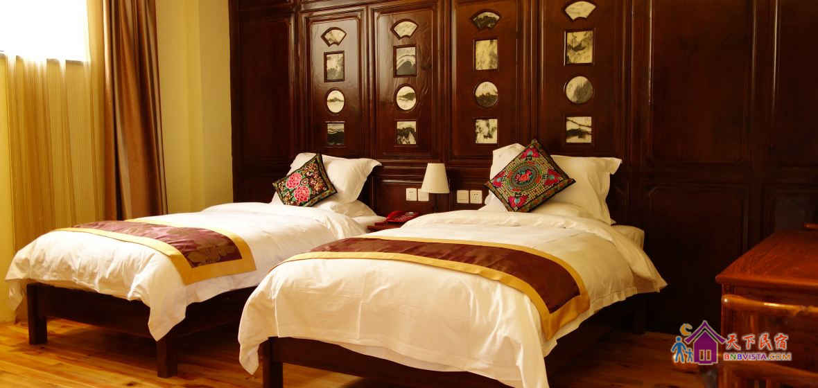 皇字号花园庭院双床房