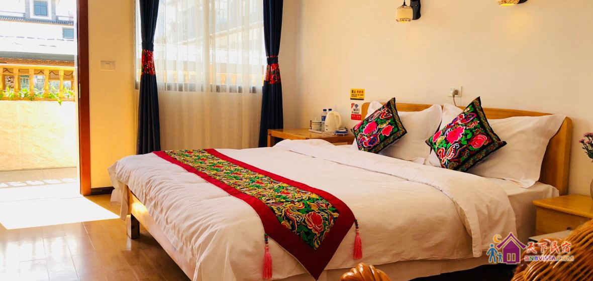 精品院景大床房