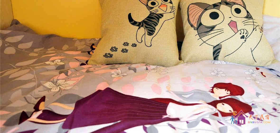 女生四人床位间