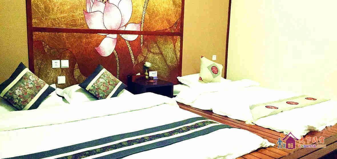 榻榻米双床家庭房