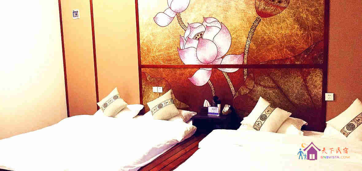 榻榻米观景大双床套房