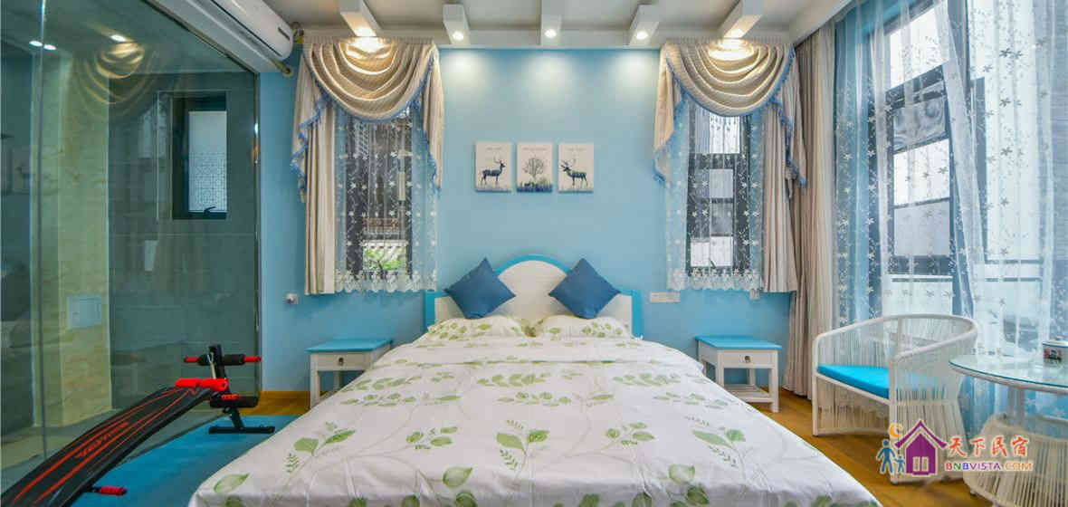 彩云之南大床房