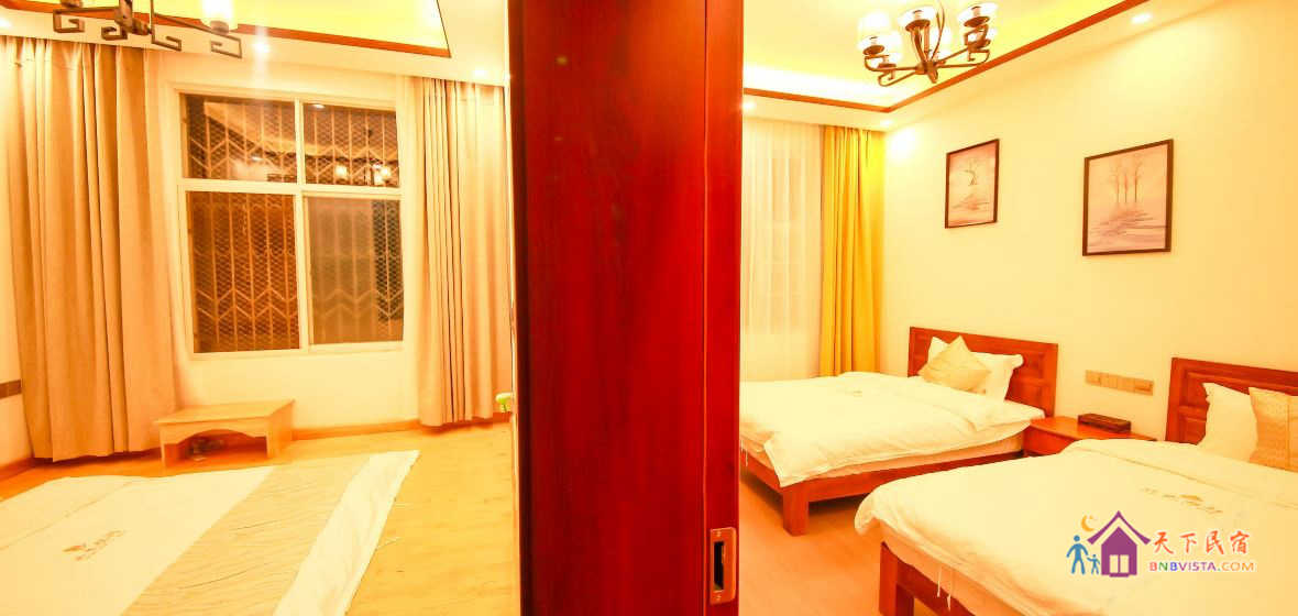 萃华堂豪华套房