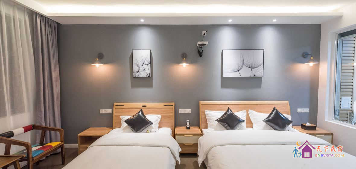 苍山洱海双景家庭房