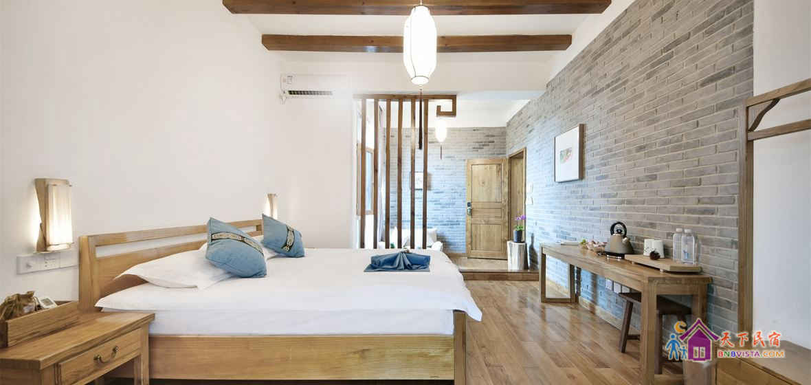 谷雨花园榻榻米大床房