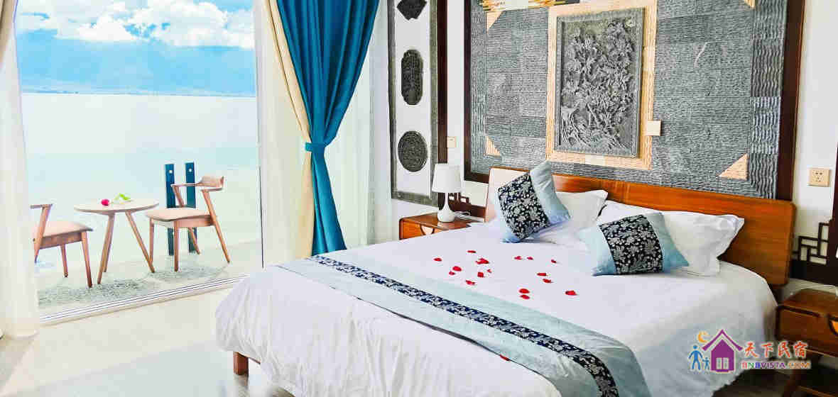 180度全海景亲水阳台大床房C