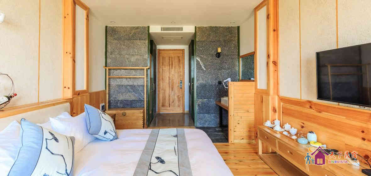 精致海景大床房