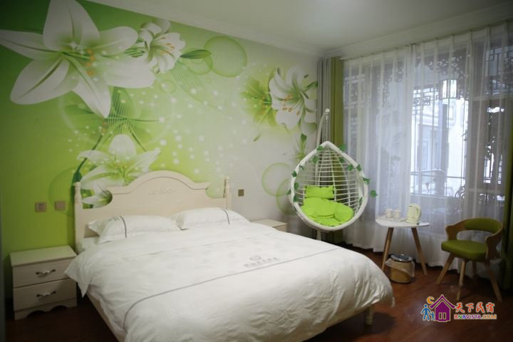 春之光主题大床房