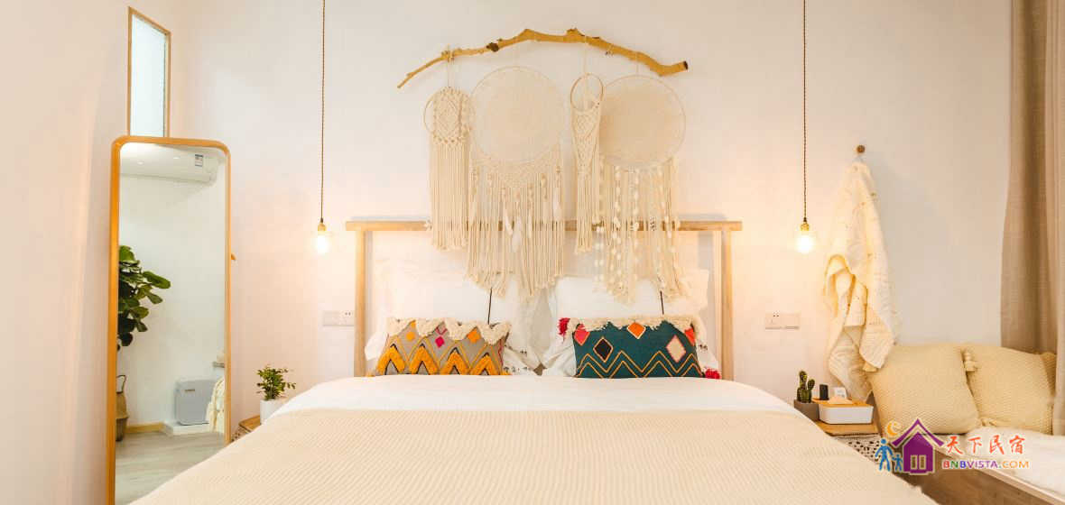 蜜月庭院大床房