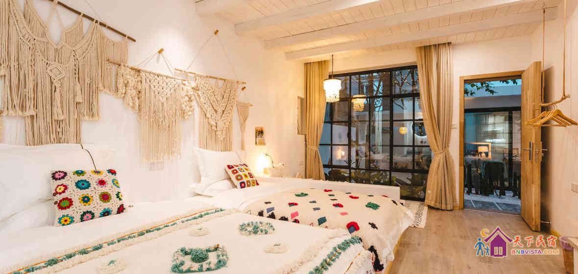 蜜月豪华家庭房