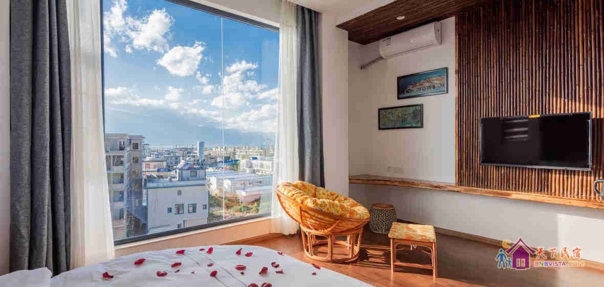 高级圆床房