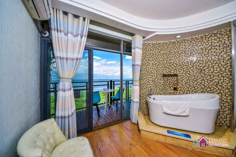 豪华海景大床房