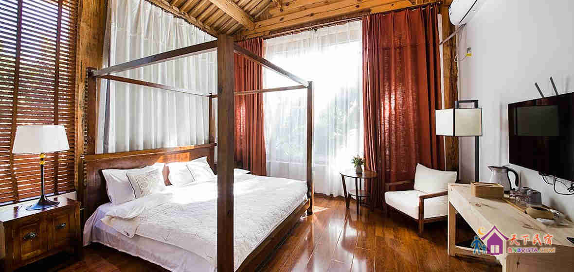 肆月木屋大床房