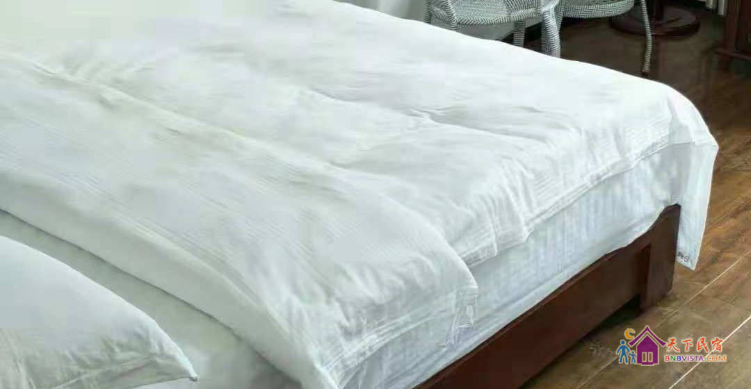 梦影浮生侧海景大床房