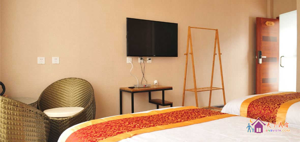 花园阳光子母间