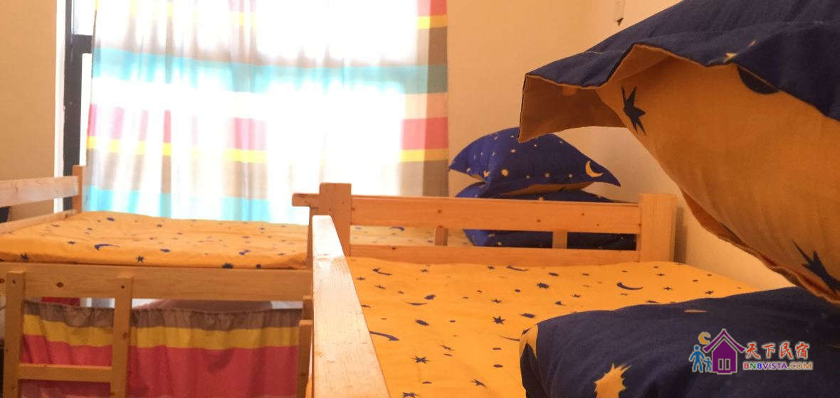 月泊四人间(床位)