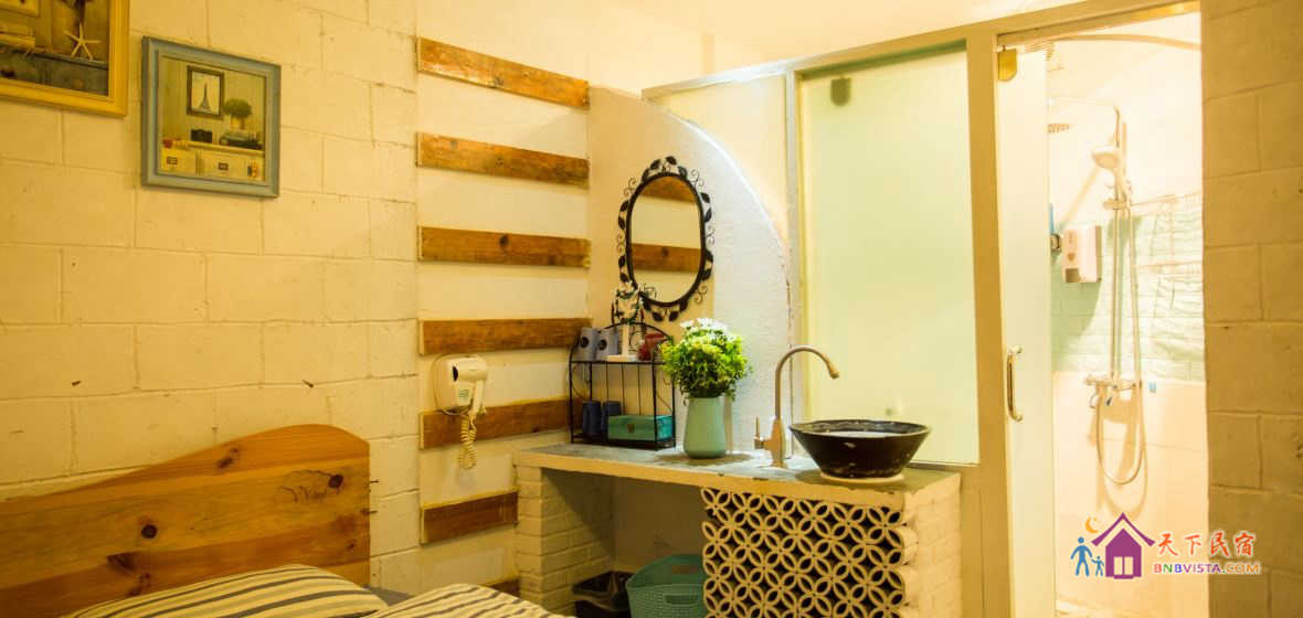 主院纸飞机大床房