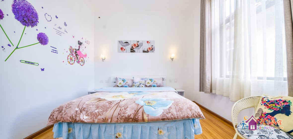 305幸福花园·舒适大床房