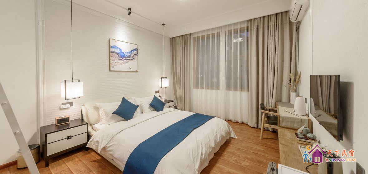 应乐山景大床房