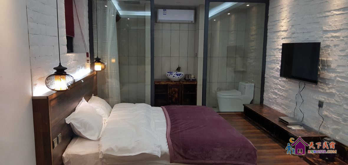 风吟舒适榻榻米大床房