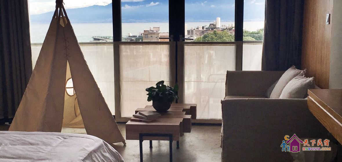 最美洱海阳台海景亲子房