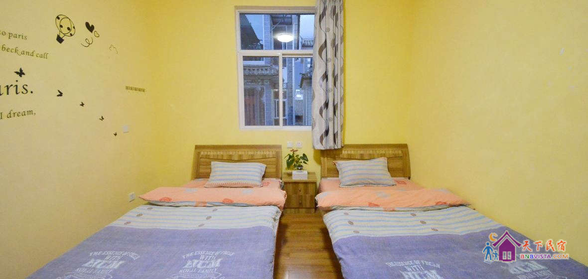 风情月意特色双床间