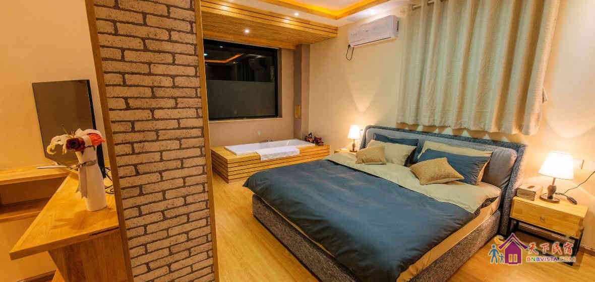 豪华景观舒适大床套房