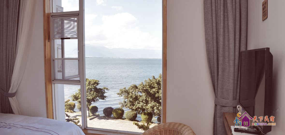 特惠海景单间203房303房