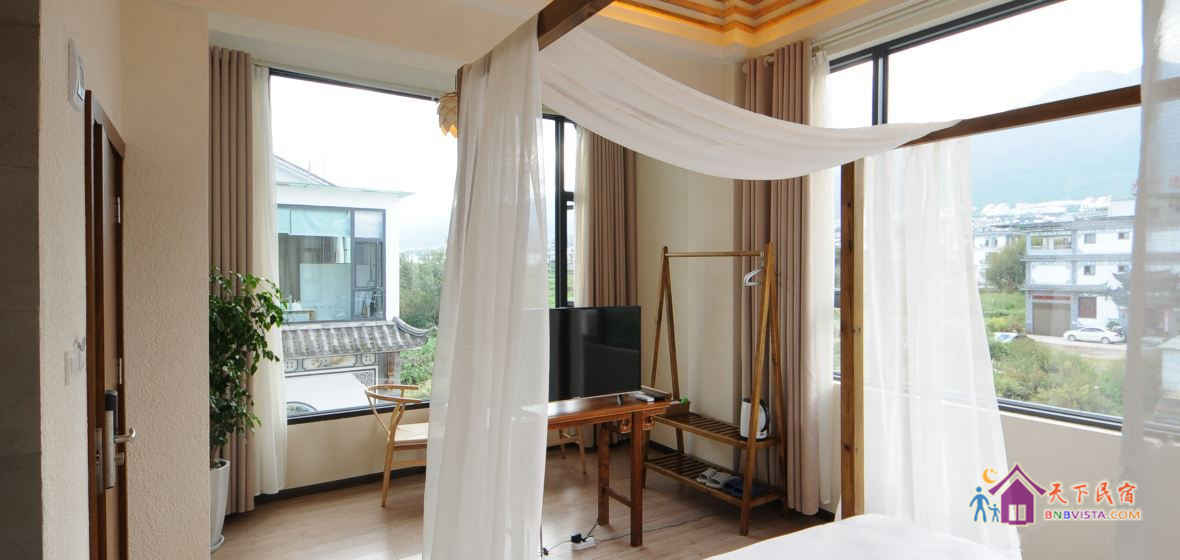 阳台景观大床房