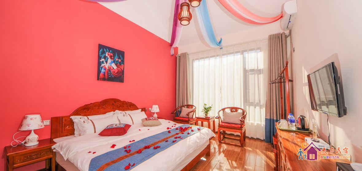 望海观山豪华花园大床房