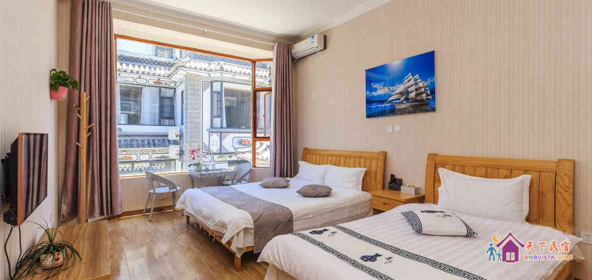 温馨子母家庭房