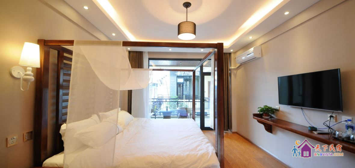 带露台景观阳台大床房