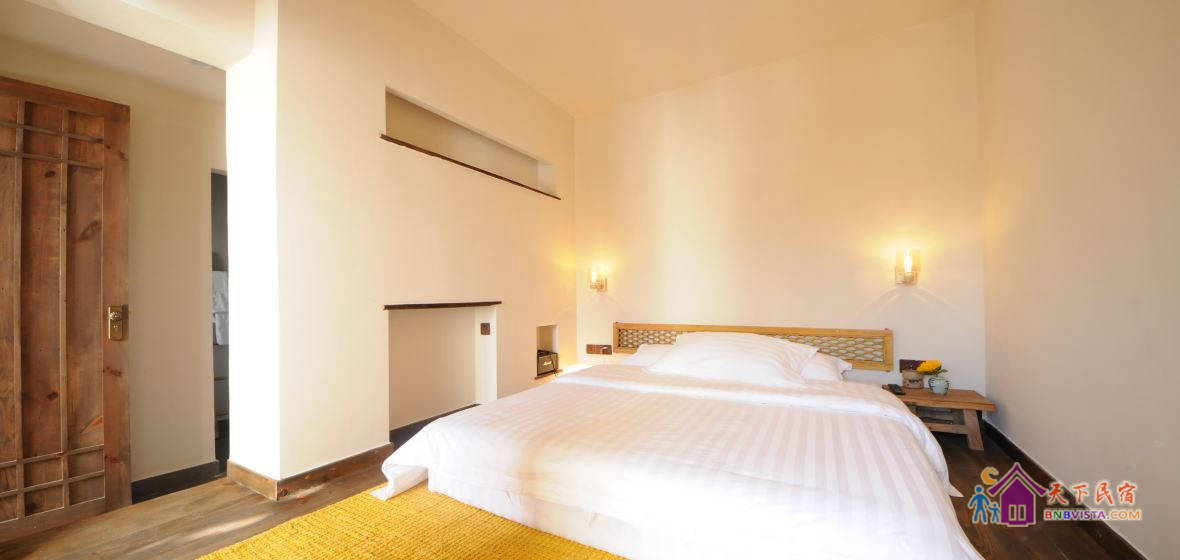 物空二楼榻榻米景观大床房