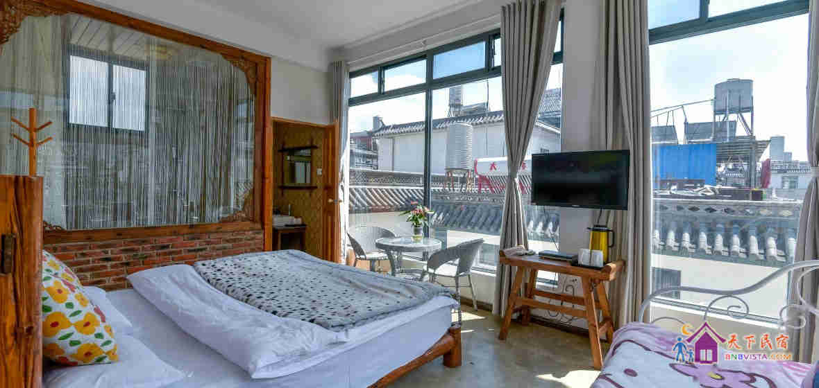 180°阳光大床房