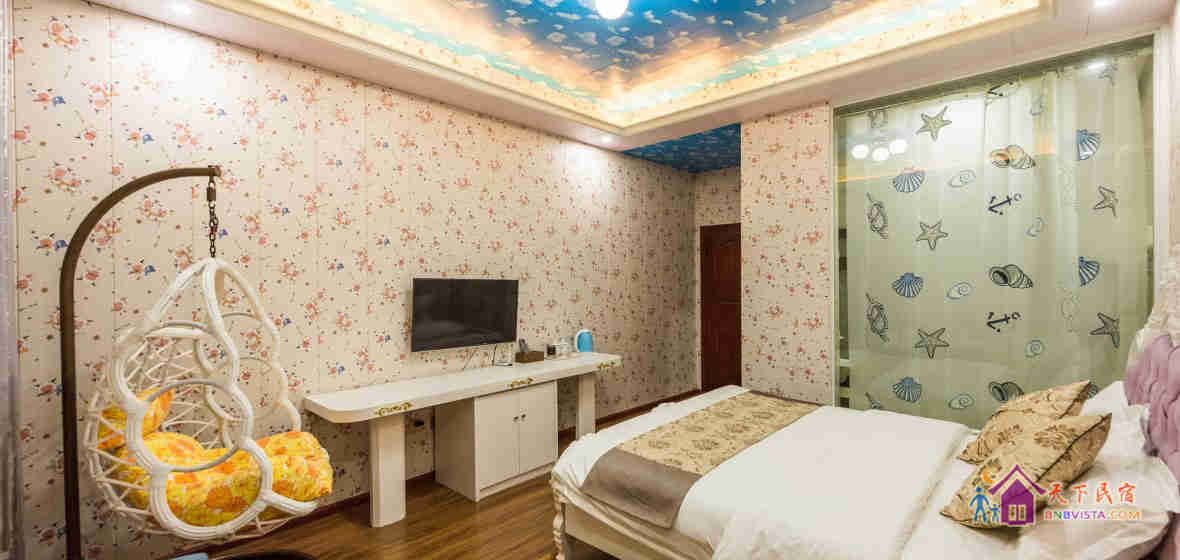 豪华尊享大床房