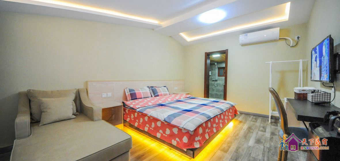 8301-花语阳台大床房